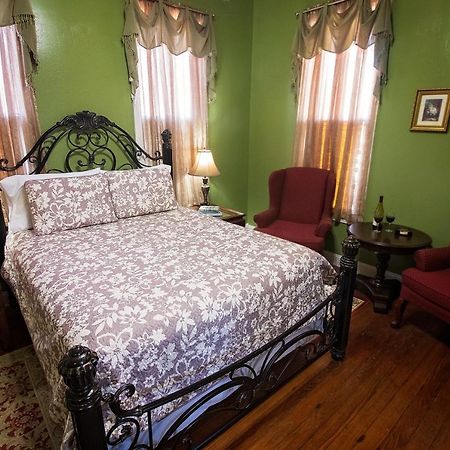 Jefferson White Oak Manor Bed And Breakfast (Adults Only) מראה חיצוני תמונה